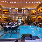Otel Kanuni Kervansaray Historical Çeşme