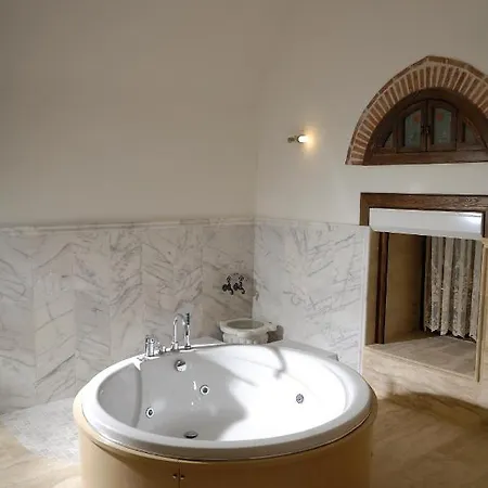 Kanuni Kervansaray Historical Hotell 5*