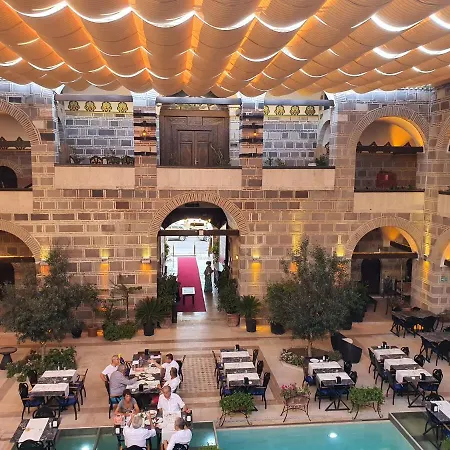 Kanuni Kervansaray Historical Hotell