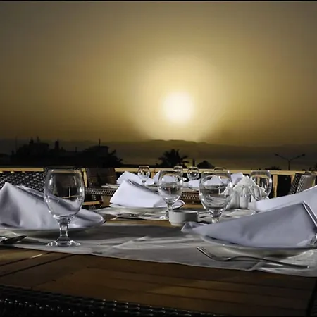 Hotel Kanuni Kervansaray Historical Cesme