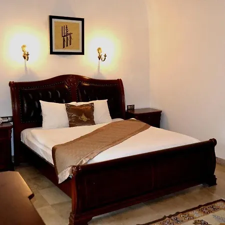 Kanuni Kervansaray Historical Çeşme