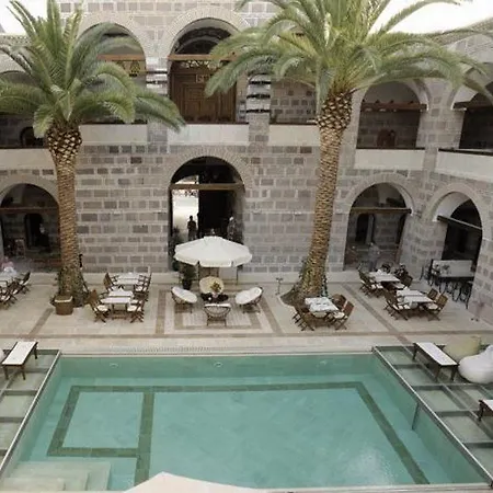 Kanuni Kervansaray Historical