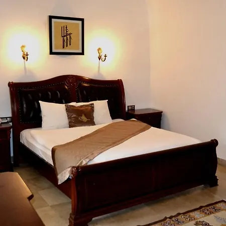 Hotel Kanuni Kervansaray Historical Çeşme