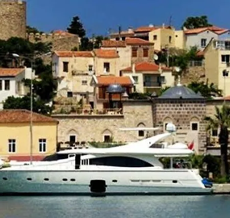 Kanuni Kervansaray Historical Çeşme