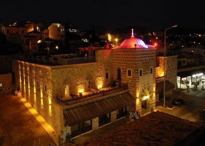 Kanuni Kervansaray Historical Hotel Çeşme