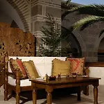 Kanuni Kervansaray Historical Çeşme