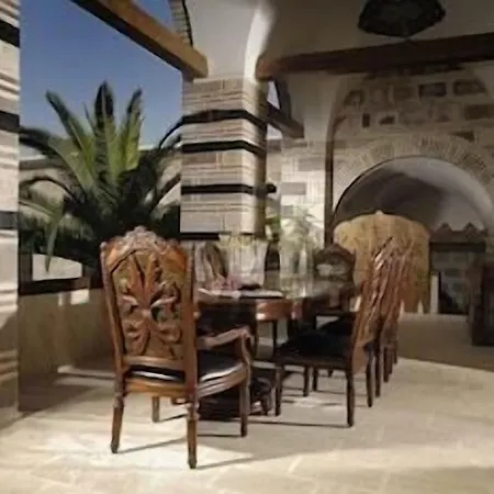 Kanuni Kervansaray Historical Szálloda Çeşme