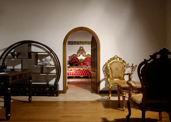 Kanuni Kervansaray Historical