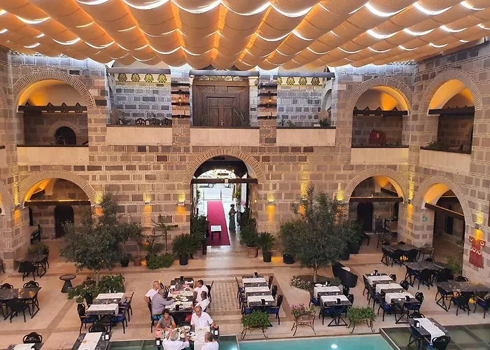 Kanuni Kervansaray Historical Hotell