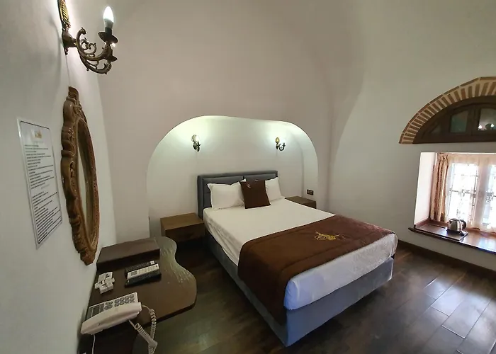 Kanuni Kervansaray Historical Hotell Çeşme