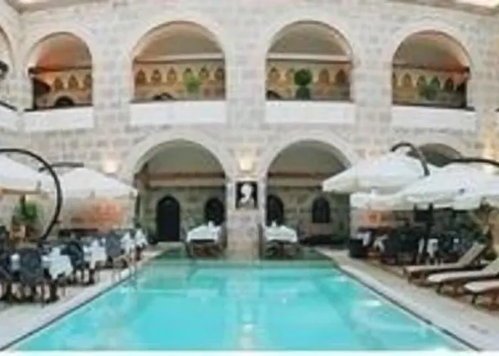 Kanuni Kervansaray Historical Hotell 5*