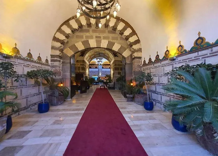 Hotell Kanuni Kervansaray Historical Çeşme
